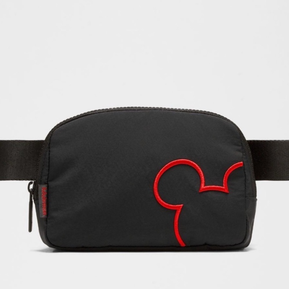 Disney x Lululemon Mickey Outline Logo Everywhere Belt Bag long strap NWT